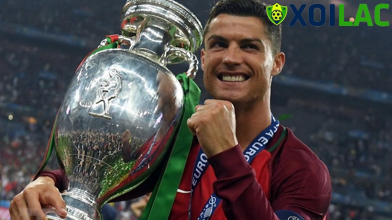 Ronaldo dẫn dắt Bồ Đào Nha vô địch Euro lần đầu tiên trong lịch sử